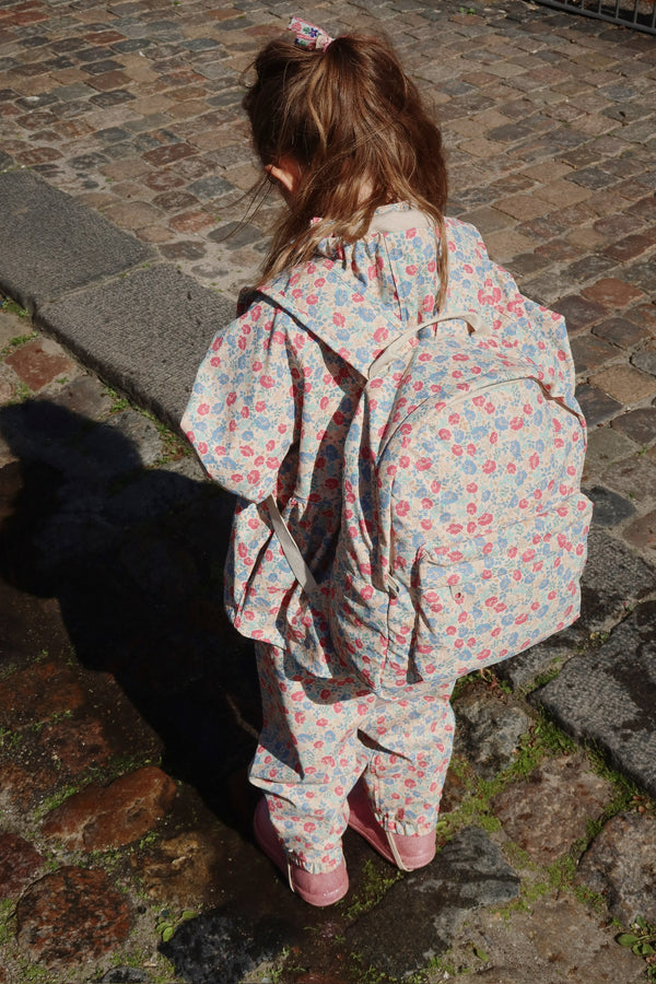 Palme Regenset Girl Fiola