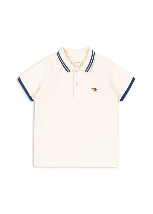 Florian Poloshirt in Antique White with navy collar, featuring a classic design and logo embroidery.