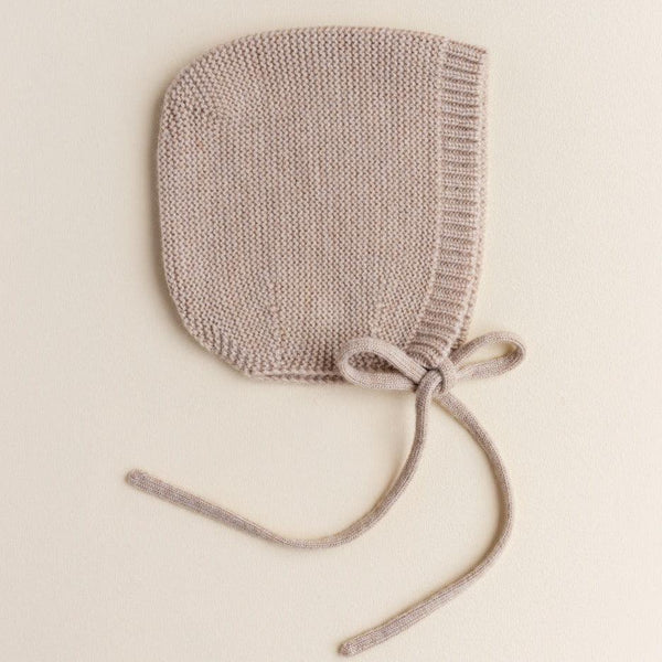 Hvid Bonnette Dolly Sand | Babymütze | Beluga Kids