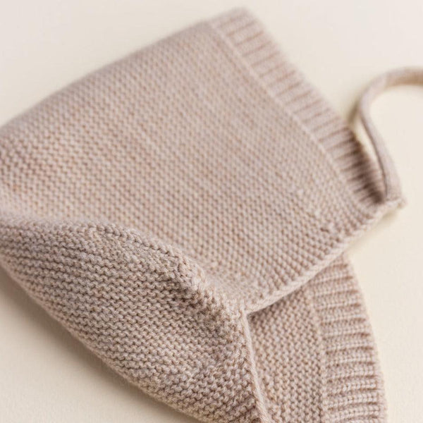 Hvid Bonnette Dolly Sand | Babymütze | Beluga Kids