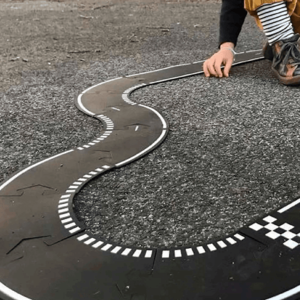 Waytoplay Flexibles Strassen-Set Rennstrecke | Strassenbahn | Beluga Kids