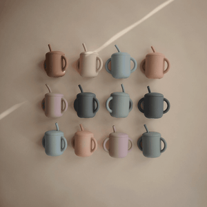 Mushie Silikon Trainingsbecher Cambridge Blue | Trinkbecher | Beluga Kids