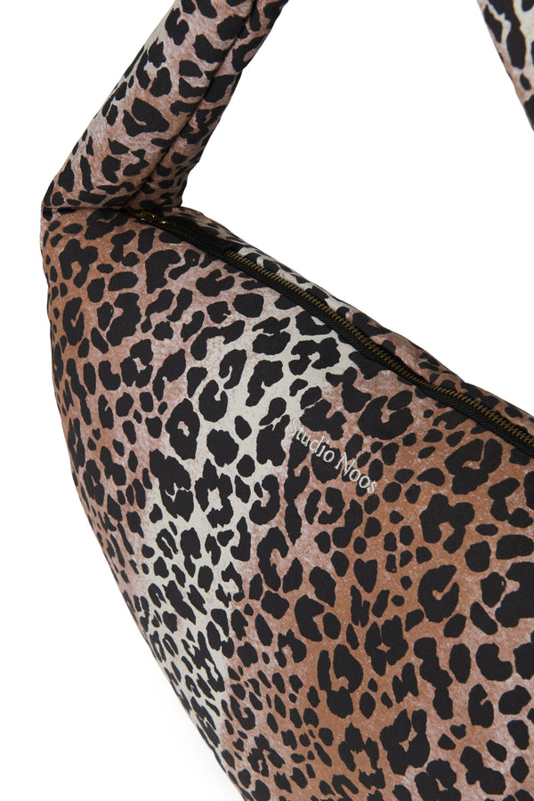 Sac bandoulière en coton doux Hazel Leopard