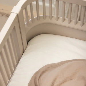 Sebra Spannbettlaken Junior & Grow Weiss aus dehnbarer Baumwolle, Detail