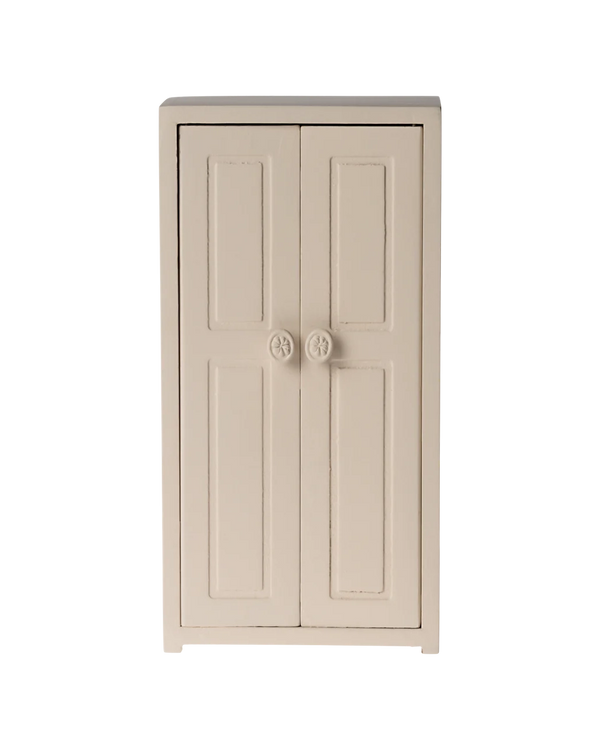 Wooden Wardrobe Mouse Cream 