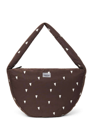 Studio Noos Puffy Cross Body Bag Brown Hearts – gepolsterte Umhängetasche mit Herzmuster