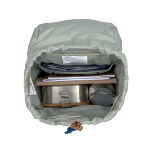 Lässig Wanderrucksack 9L Navy – Seitenansicht mit Flaschenfach