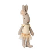 Robe et jupe de micro-ballet en lapin couleur crème 