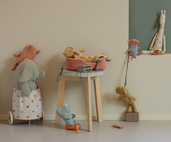 Accessoires pour chiots roses