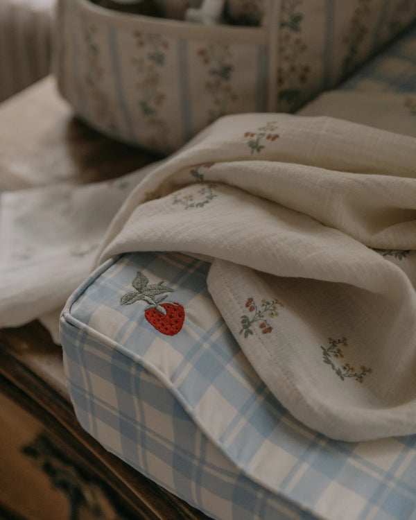 Lot de 2 petites couvertures en mousseline La Fraise