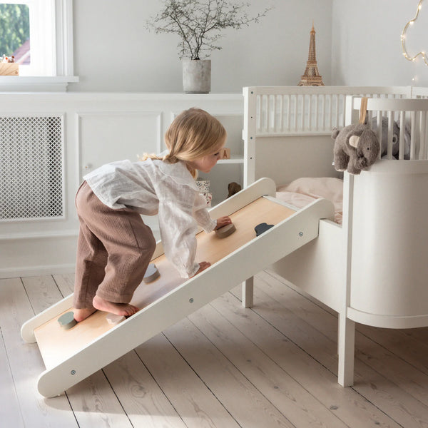 Das Sebra Bett Baby & Junior Classic White