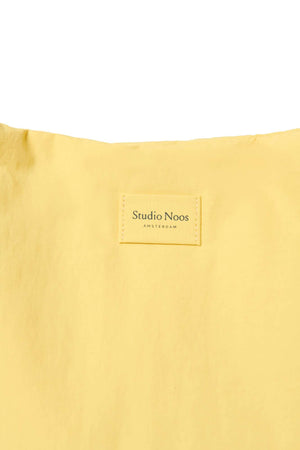 Studio Noos Puffy Mom Bag Butter Yellow – gesteppte Struktur