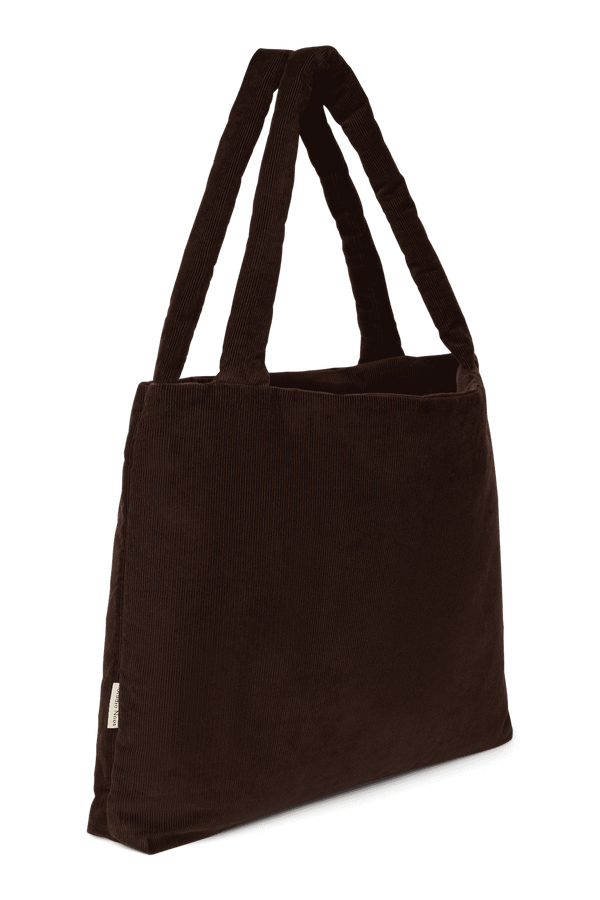 Studio Noos Rib Puffy Mom Bag Dark Brown geöffnet mit viel Platz