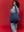 Rote Herzen auf dunklem Denim der Studio Noos Mom Bag