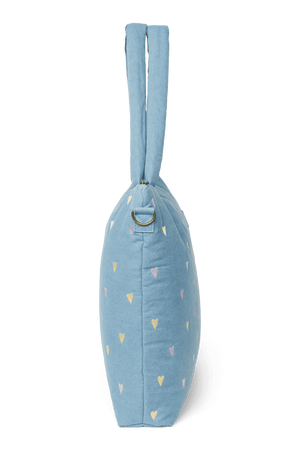 Verschluss der Studio Noos Denim Wickeltasche im Detail