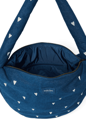 Studio Noos Cross Body Bag Dark Blue White Hearts geöffnet