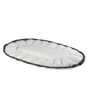 Babynest Dark Grey Melange von Sebra als Tragetasche mit verbundenen Griffen