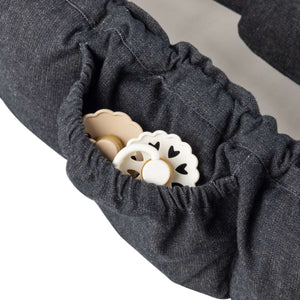 Sebra 3-in-1 Babynest Dark Grey Melange flach ausgeklappt als Spielmatte