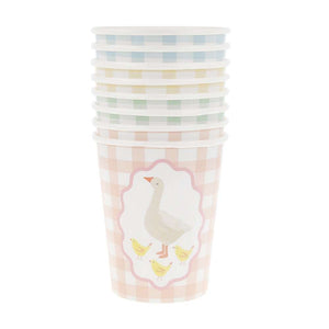 Little Animals Partybecher von Meri Meri auf dem Tisch