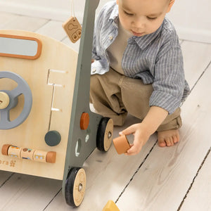 Sebra Lauflernwagen – Sortierbox mit Holzfiguren