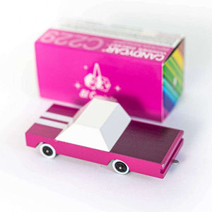 Candylab El Caminito, Holzauto halb Coupé und halb Pickup mit offener Ladefläche