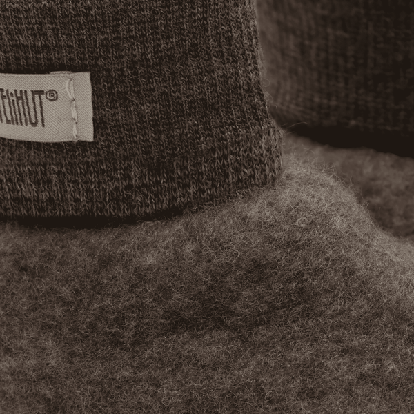 Footies Brown Melange von Huttelihut, Woolmark-zertifizierte Merinowolle im Detail
