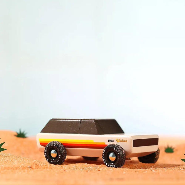 Candylab Toys Wanderer | Spielzeugauto | Beluga Kids