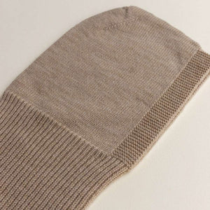 Hvid Balaclava Sturmhaube Sand getragen