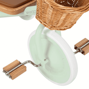 Detail des gepolsterten Sitzes am Banwood Dreirad Mint