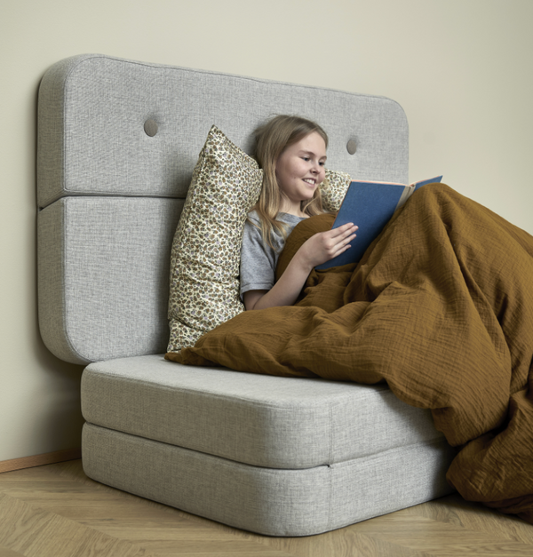 KK 3 Fold Sofa - Sand w. Sand