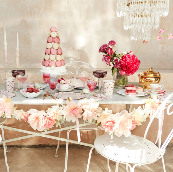 Meri Meri x Ladurée Garland