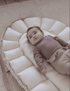 Sebra Kapok-Bettnestchen Morning Beige als Krabbeldecke