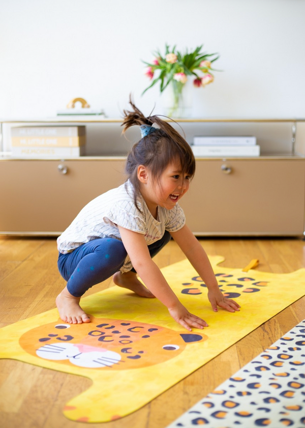 Kinder-Yogamatte Luka der Leopard
