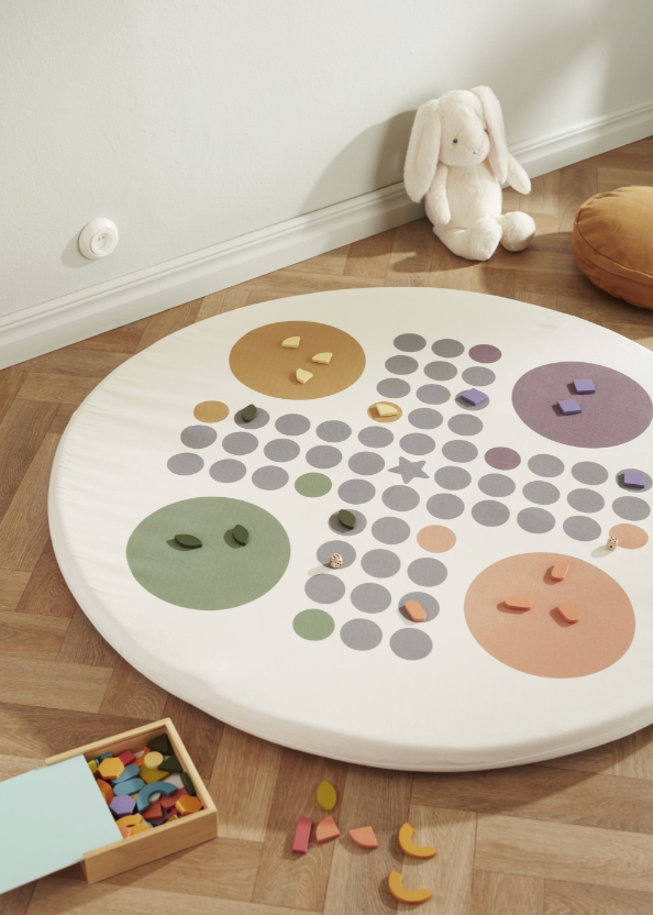 Ludo game floor cushion (110 cm)
