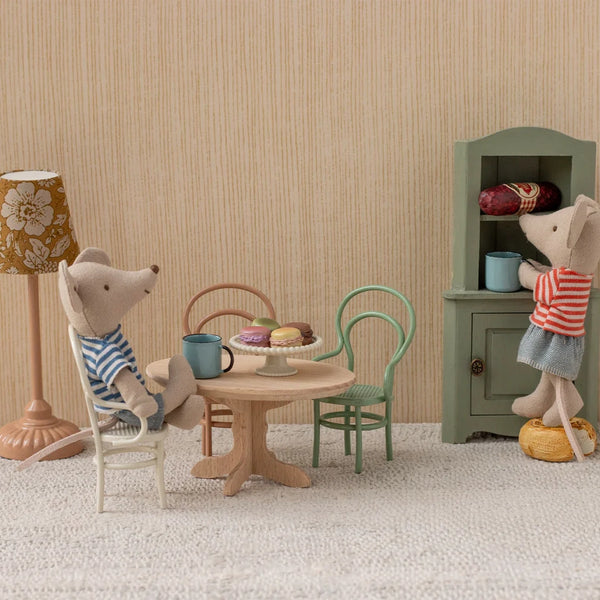 Oval dining table Mouse Natural 