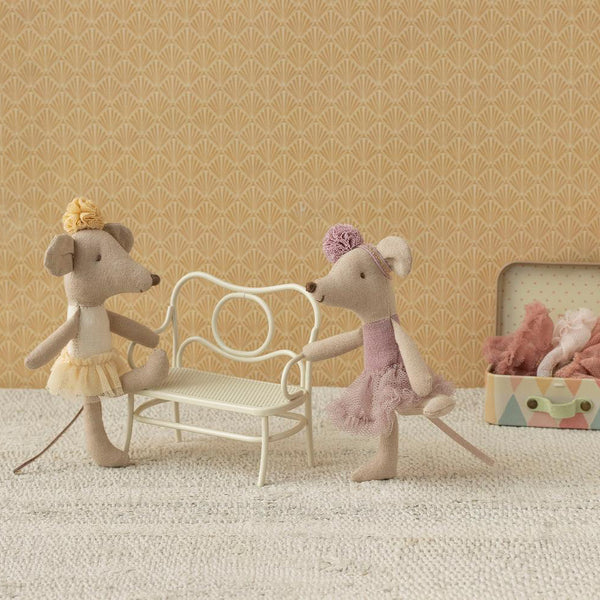 Ballerina Mouse Little Sister Off White 