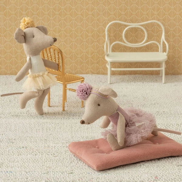 Ballerina Mouse Little Sister Off White 