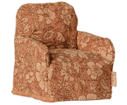 Folding chair mouse flower