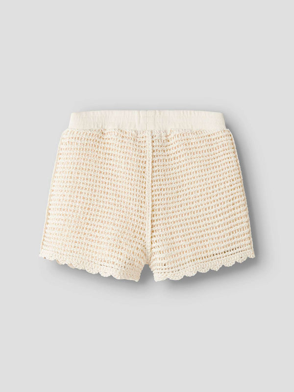 Lil'Atelier Strick-Shorts Coconut Milk – Detailansicht Stoff