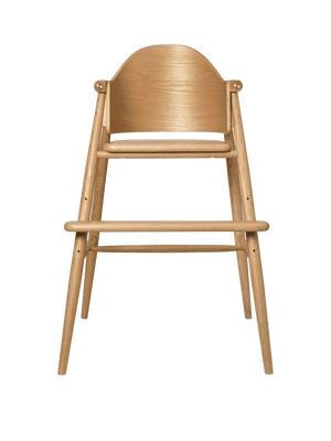 ferm LIVING Muru Hochstuhl aus Eichenholz – zusätzliche Ansicht