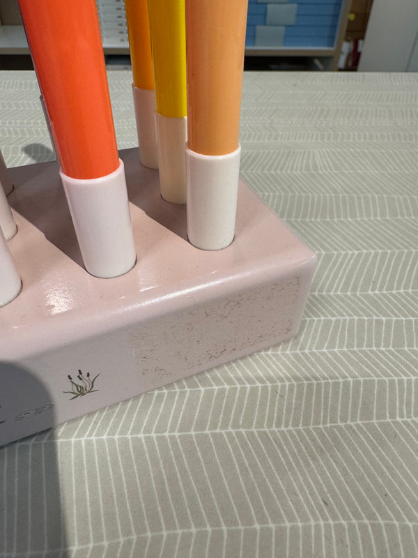 Exhibition: Felt-tip pens in FSC-certified wooden blocks Swan