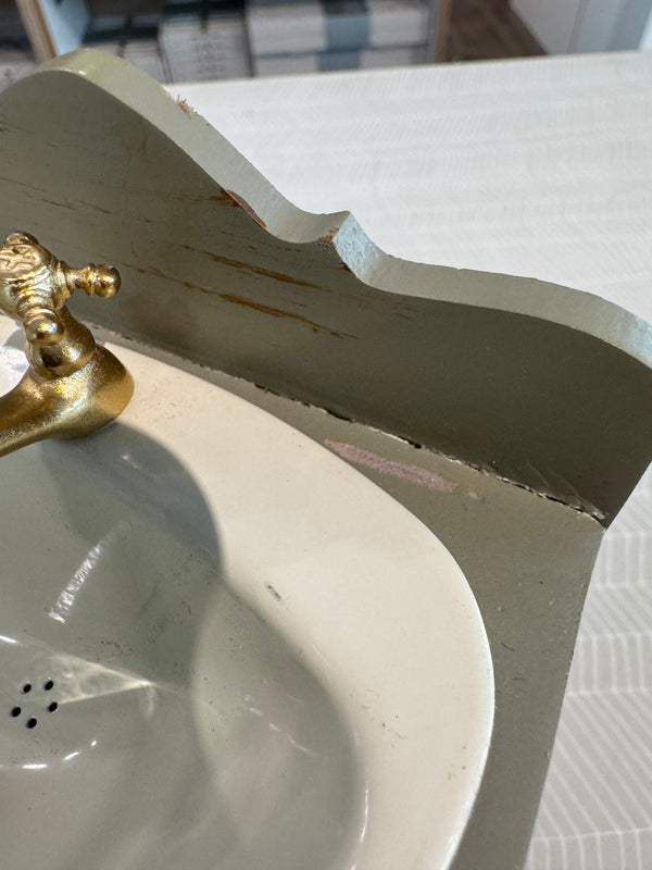 Donnez-leur une chance : les lavabos miniatures