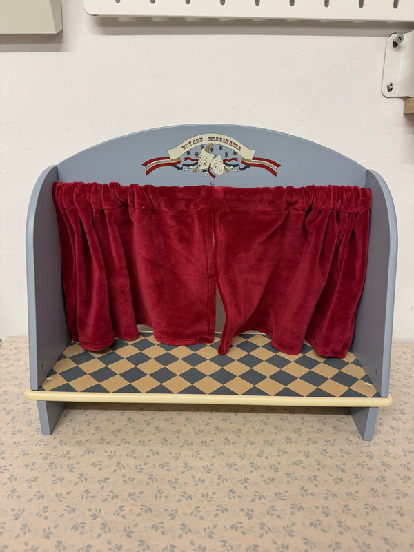 Exhibition: Wooden Puppet Theater