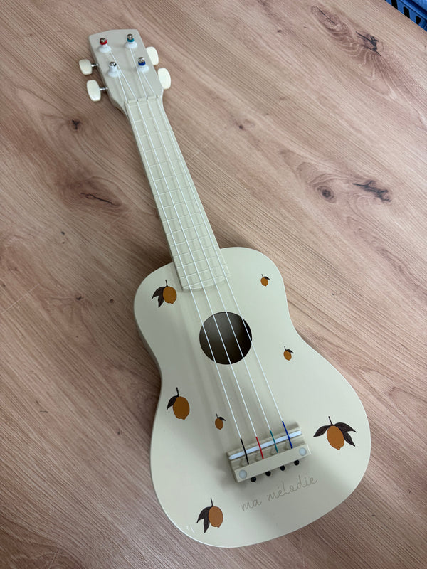 Exhibition: Ukulele made of wood Lemon