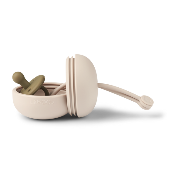 Philip Schnulleretui Sandy