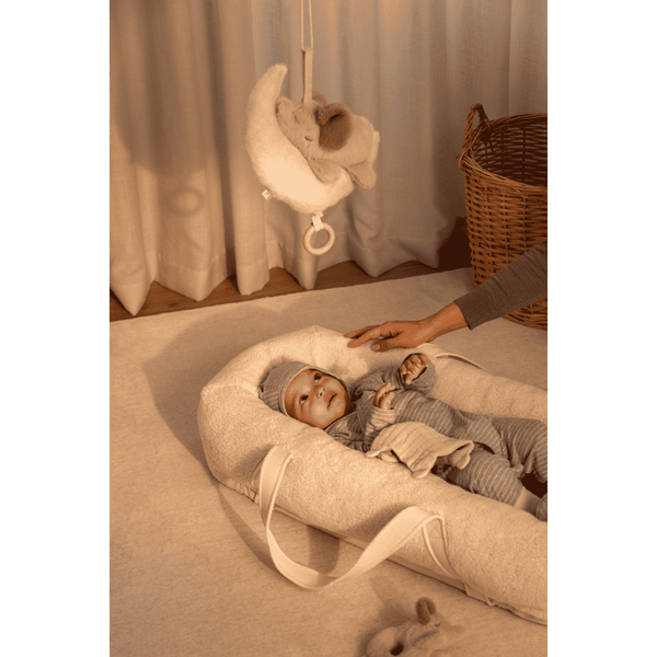Gro Pile Babynest in Sandy, Ansicht von oben