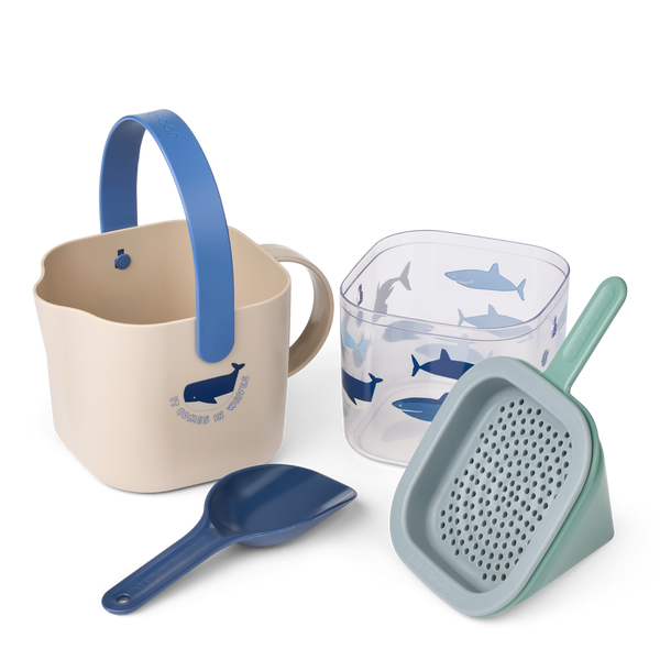 Roald Beach Toy Set Shark / Dove Blue