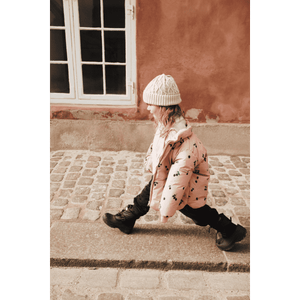 Abgerundeter Saum der Liewood Brantley Jacke in Pale Tuscany