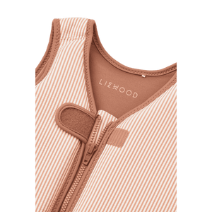 Liewood Dove Schwimmweste Stripe Pale Tuscany getragen