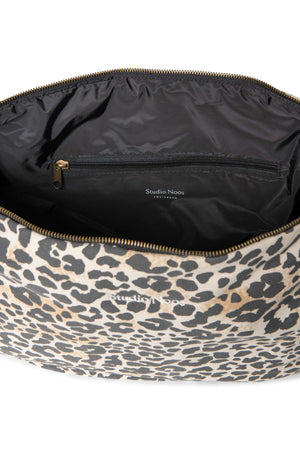 Studio Noos Cross Body Bag im Leopardenmuster, Innenansicht